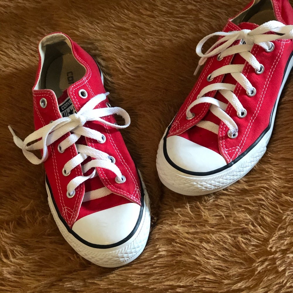 Red all star converse